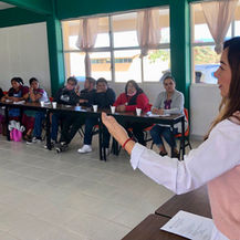 Importante sumar esfuerzos, señala Haydeé Reyes ante presidentas de DIF de municipios de Tlacolula