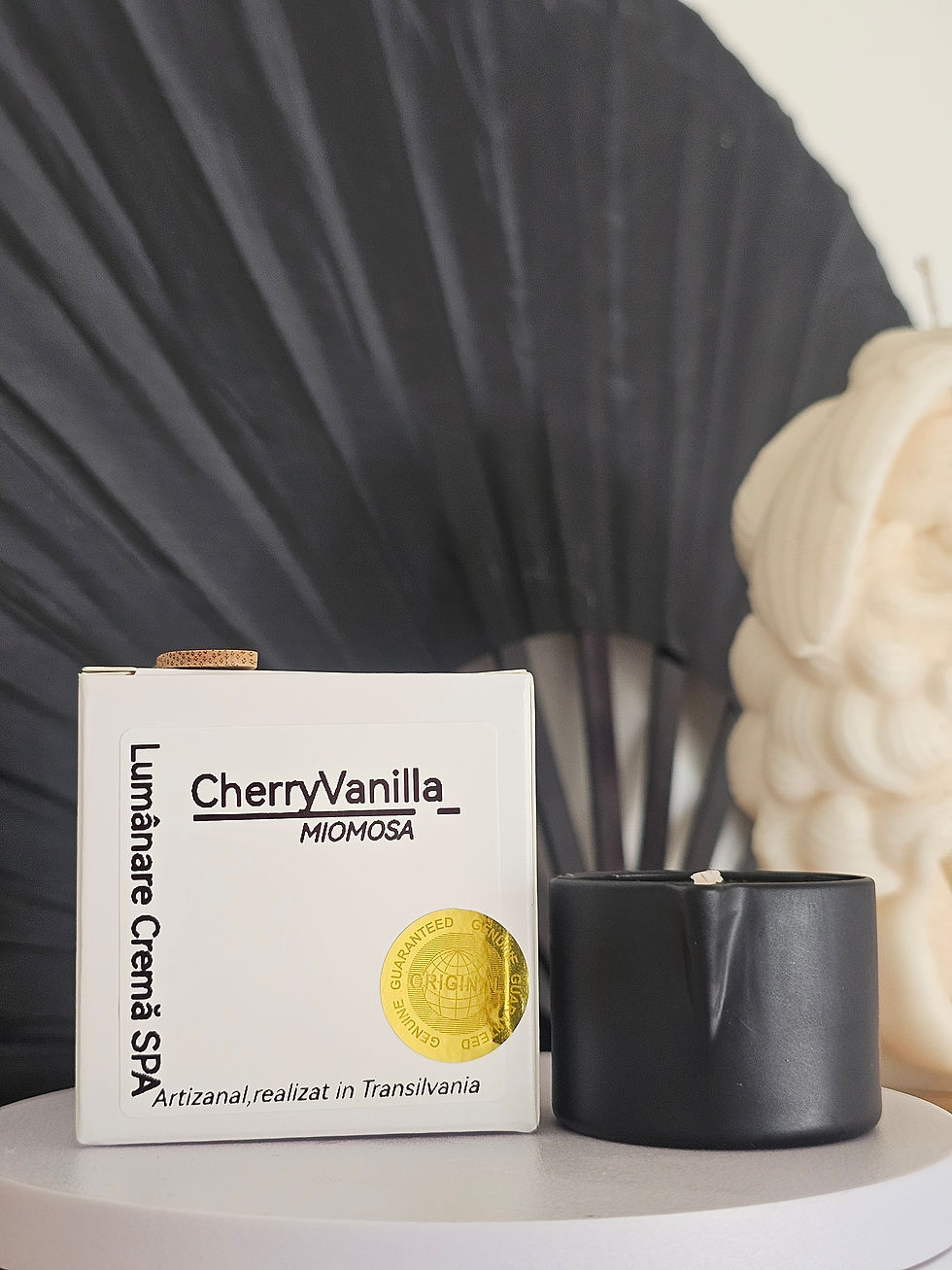 Miniatură: Lumanarea Crema Spa 220g