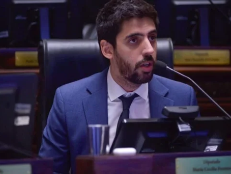 Un legislador porteño de La Libertad Avanza dijo que Milei en su gestión “está haciendo más de lo mismo”