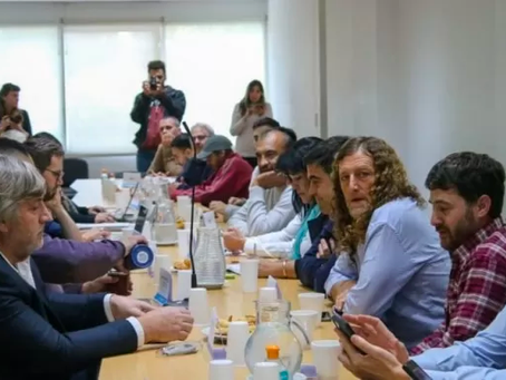 El Gobierno bonaerense adelantará a los estatales los puntos de aumento estipulados para julio