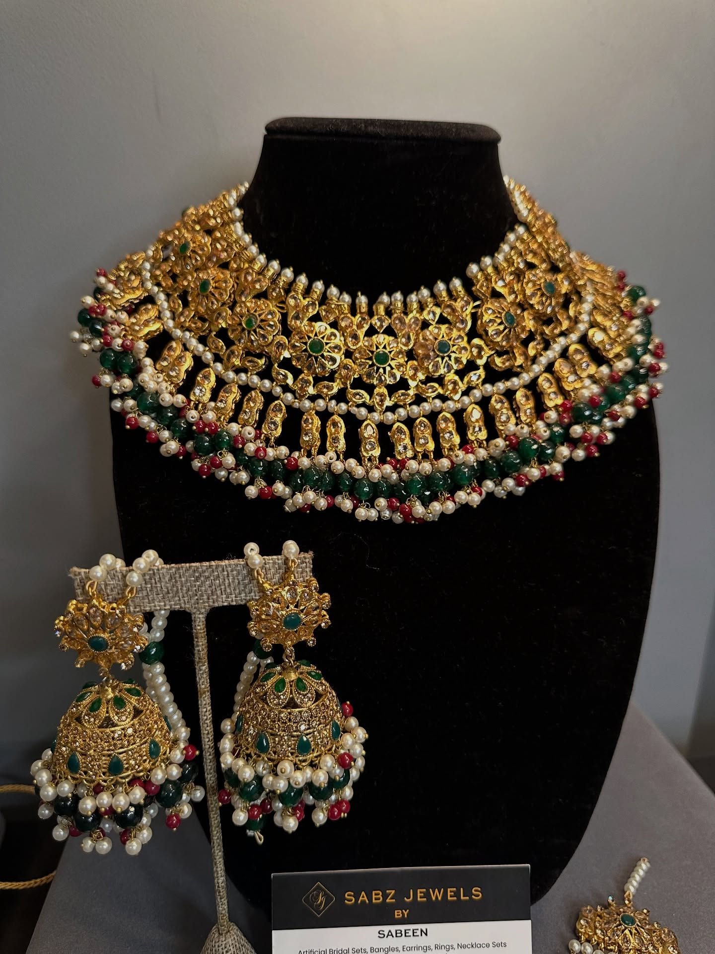 Gulbadan Set