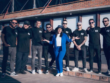 Noelia Martinez en Teatro Lavalleja