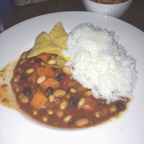 Brewers Fayre Three Bean Chilli (Vegan) | Review
