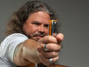 Gaitista baiano Brenoski estreia como cantor e compositor com o single “Sombra e Água Fresca”