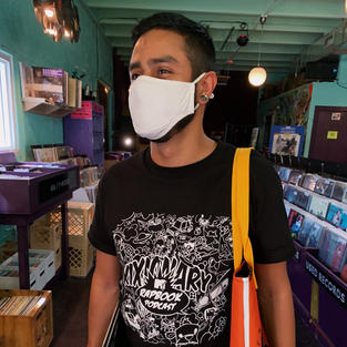 MRB BLK TEE AND RECORD BAG