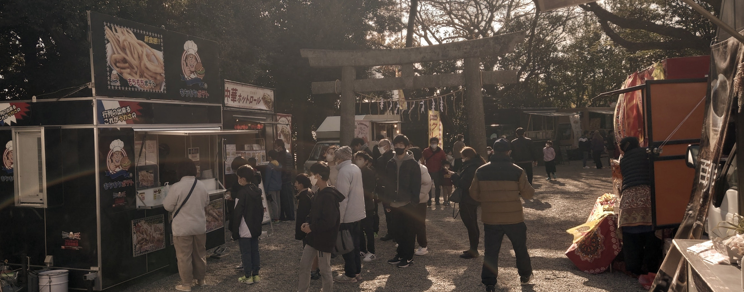 伊文神社正月楽市