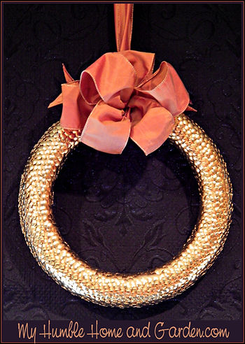 Who wouldn't love this DIY golden tack wreath? Find instructions on How To Make Your Own Lovely Golden Tack Wreath! on MyHumbleHomeandGarden