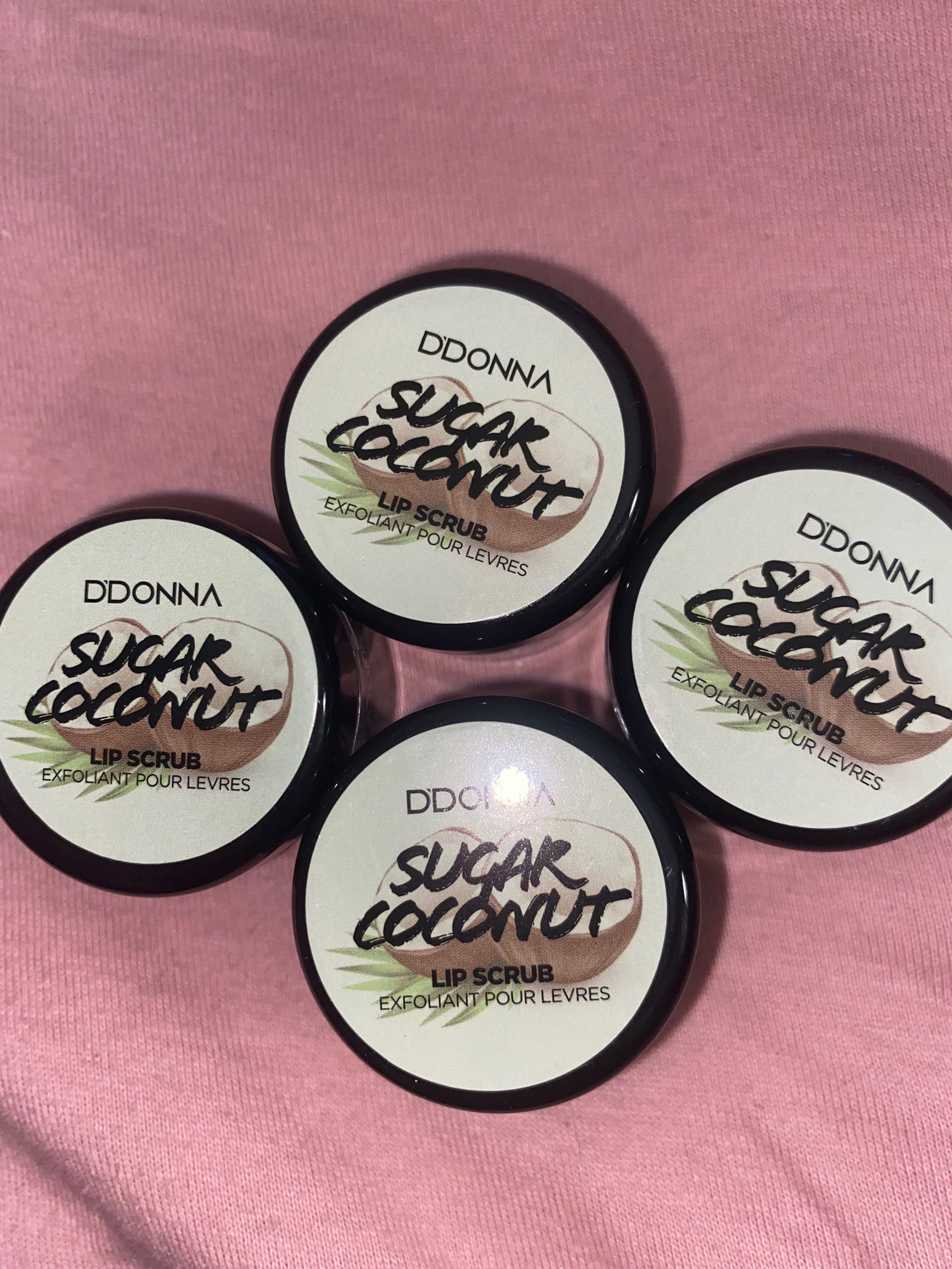 Gommage à lèvres goût noix de Coco 