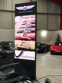 Poster_totem_led_cinema