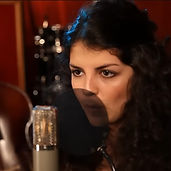 10.Lullaby of birdland-Nikki Yanofsky.jpg