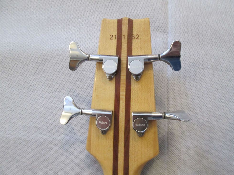 Thumbnail: Westone Thunder II fretless bass