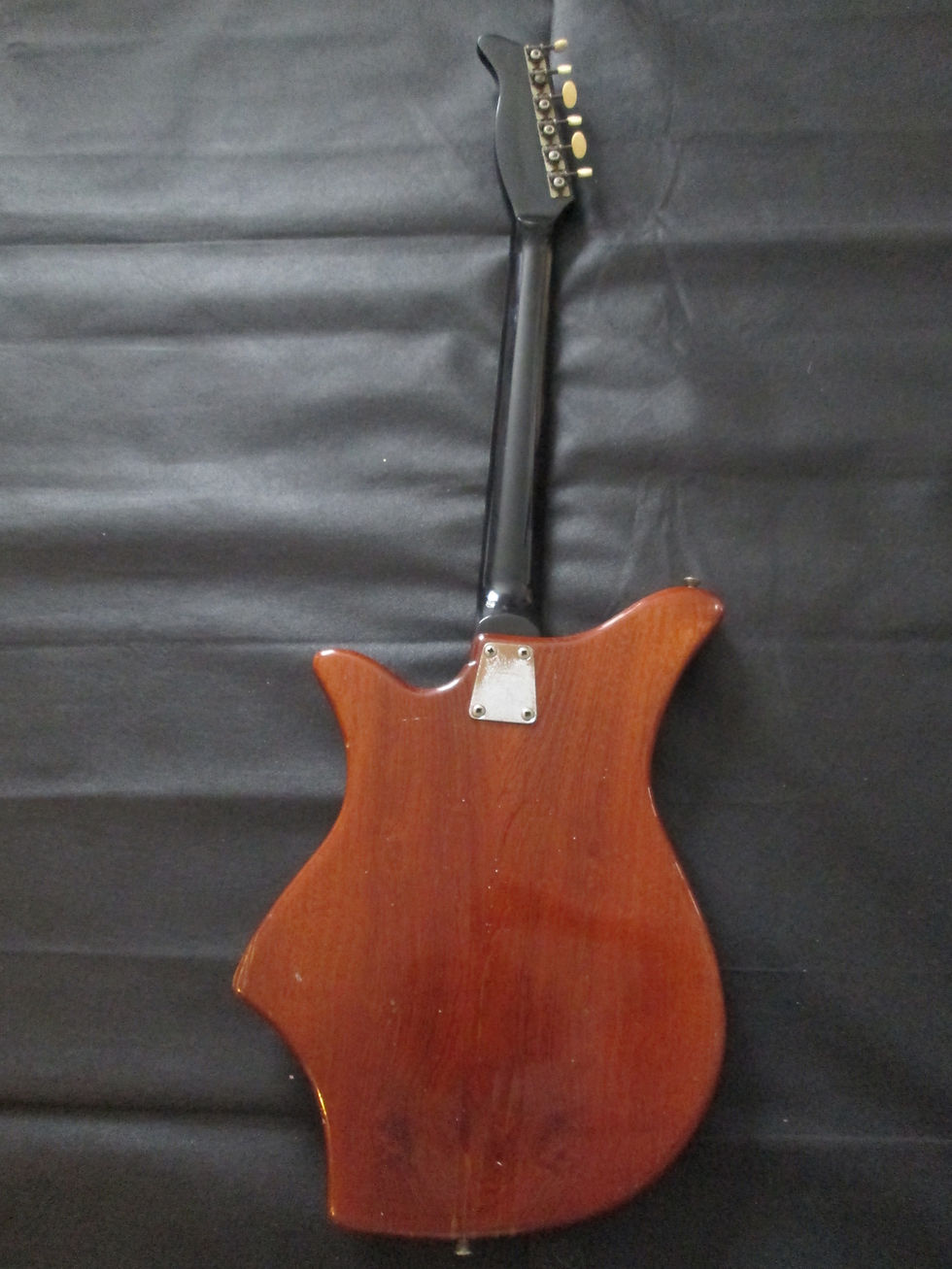 Thumbnail: Eko 700/4V