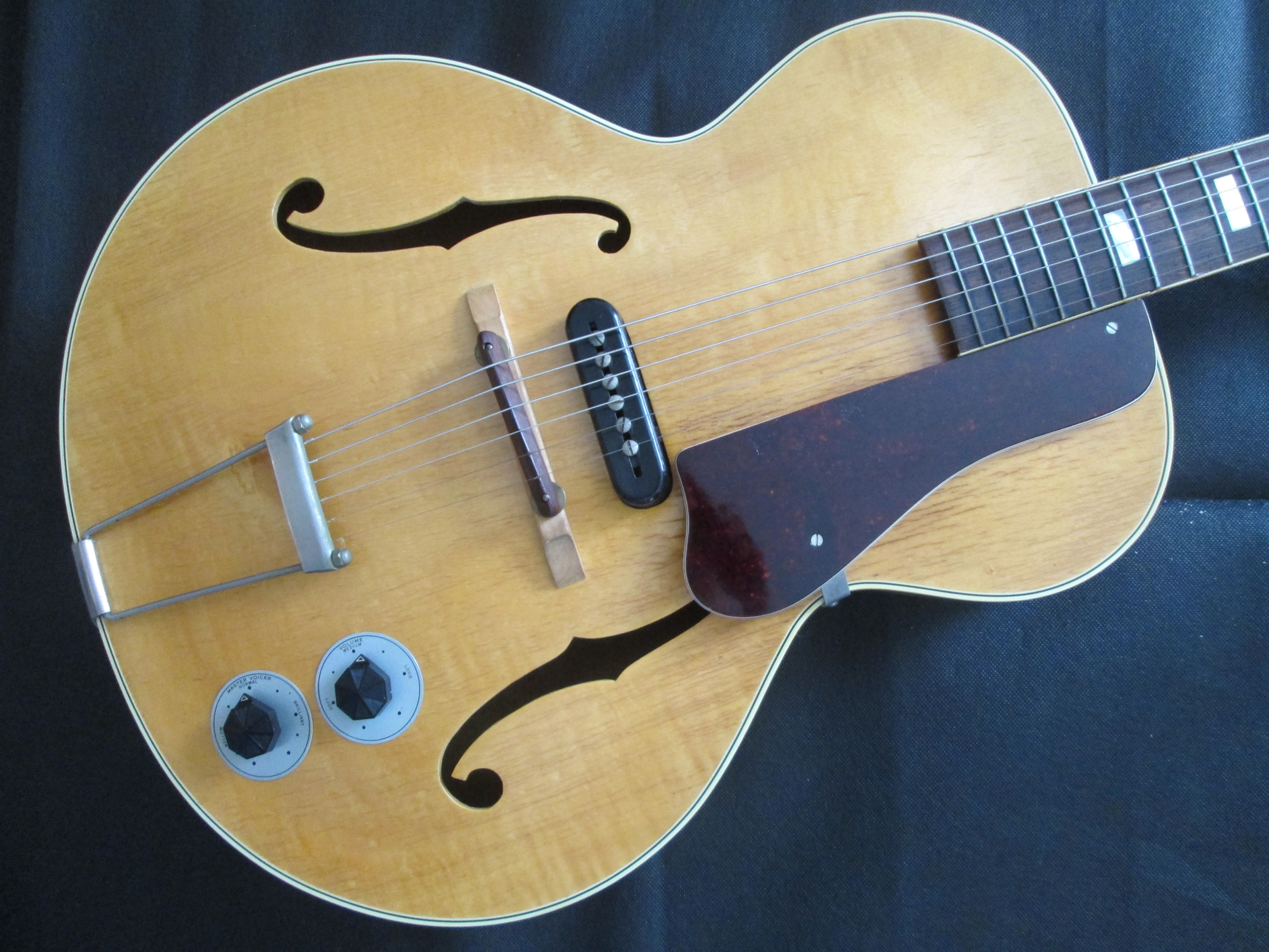 Epiphone Zephyr - blonde - 1942
