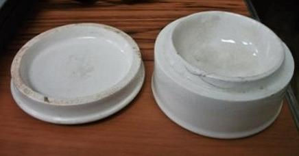 Miniature : Boite en Porcelaine