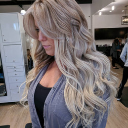 Tease_Salon_tresses_by_taylor.jpg