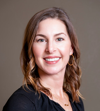 Headshot Kristin 1x1.jpg