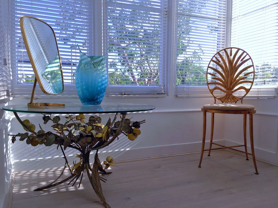 Wheatsheaf Table