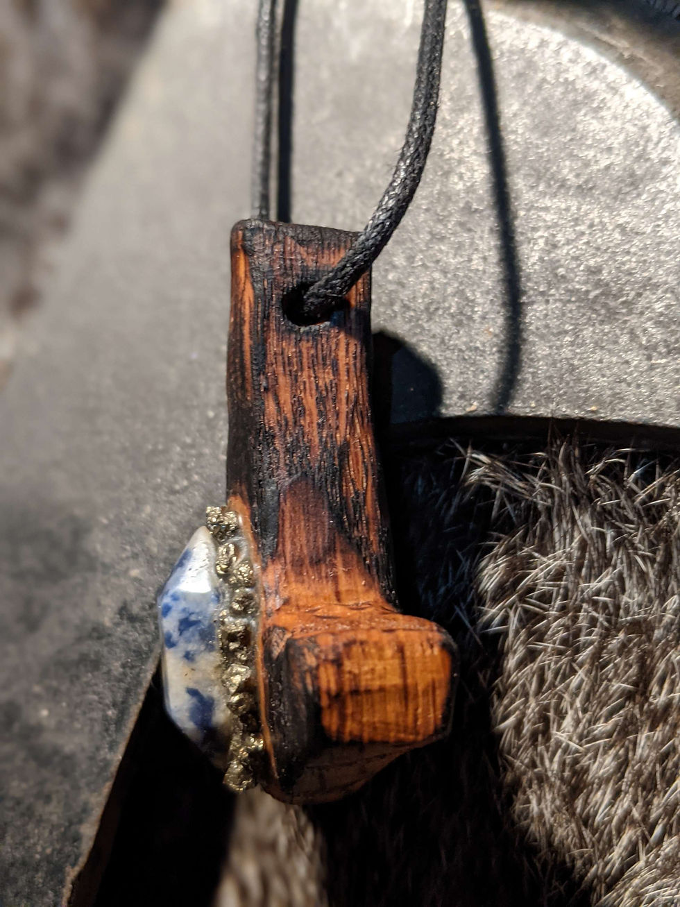 Thumbnail: Blue Jasper Mjölnir