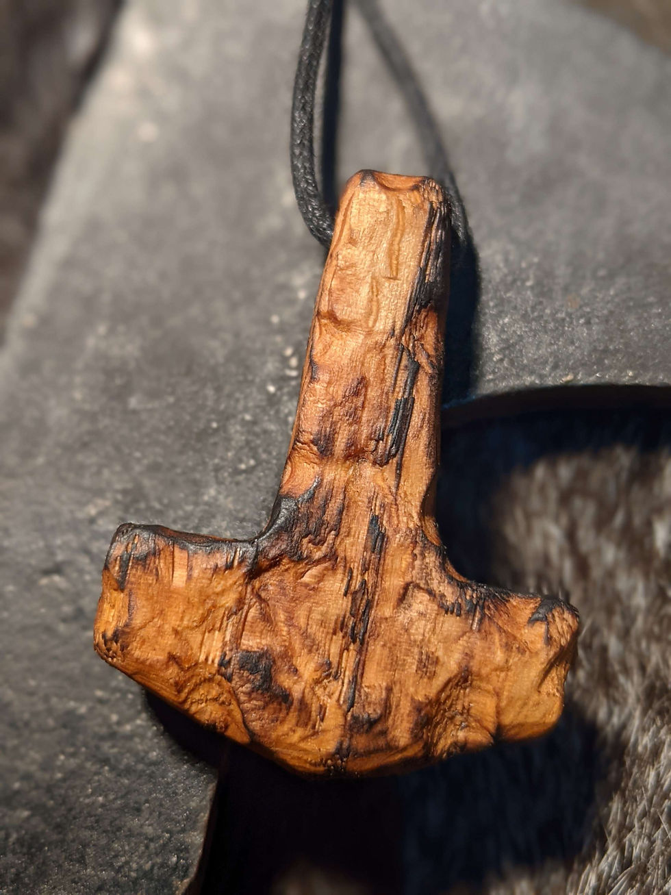 Thumbnail: Fluorite Mjölnir