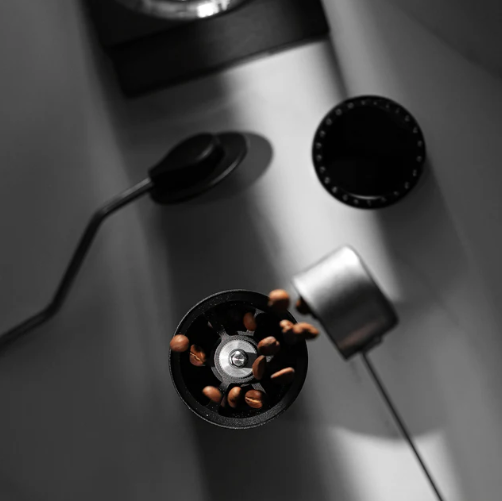 Thumbnail: MHW-3BOMBER Blade R3 Manual Coffee Grinder