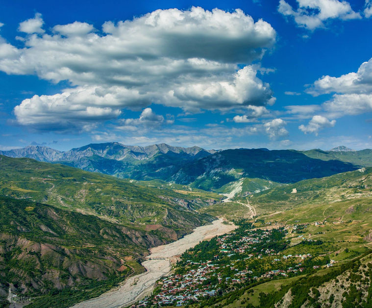 Lahij village and Girdimanchay river valley