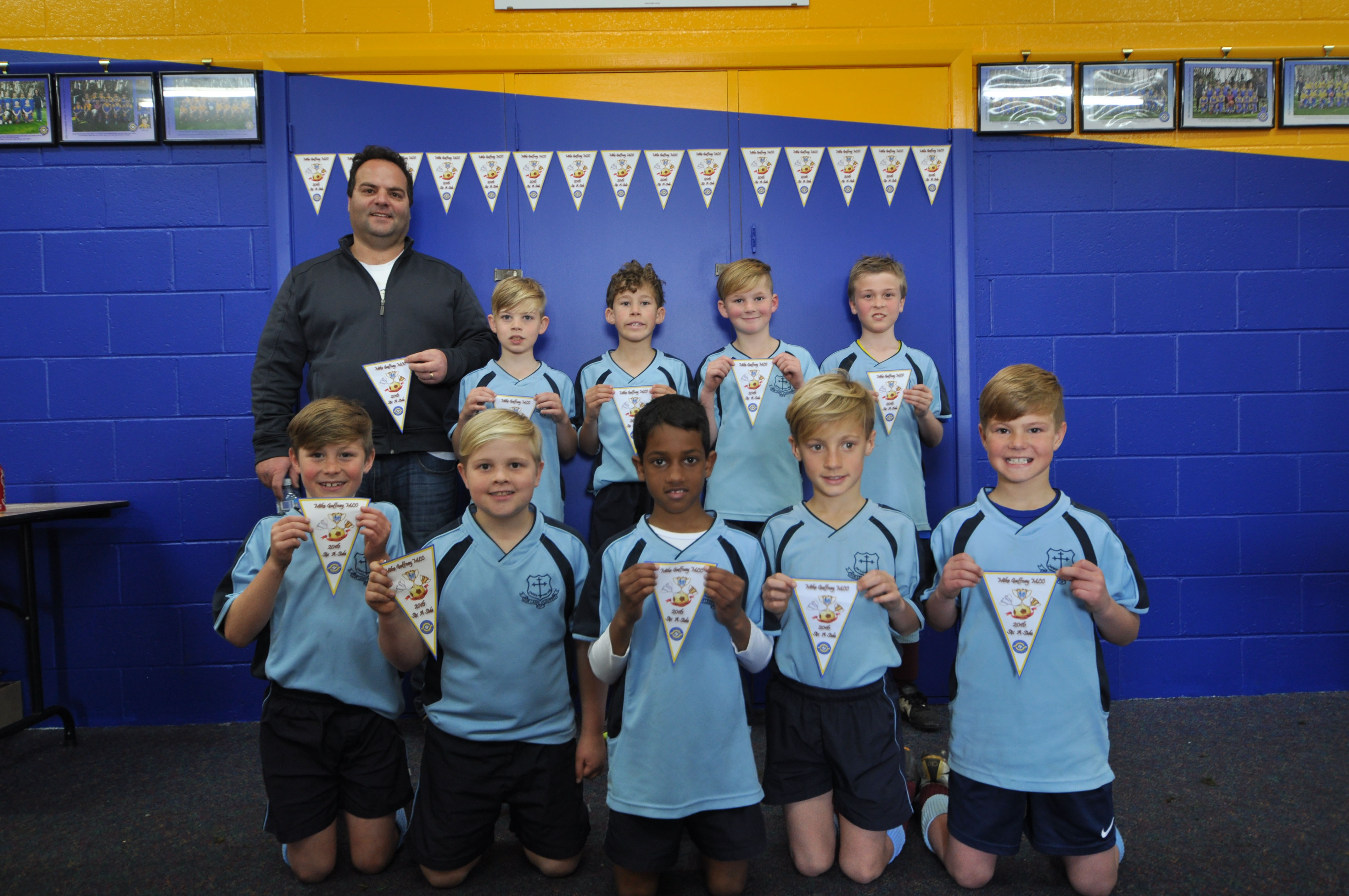 10 - 2016 Six A Side