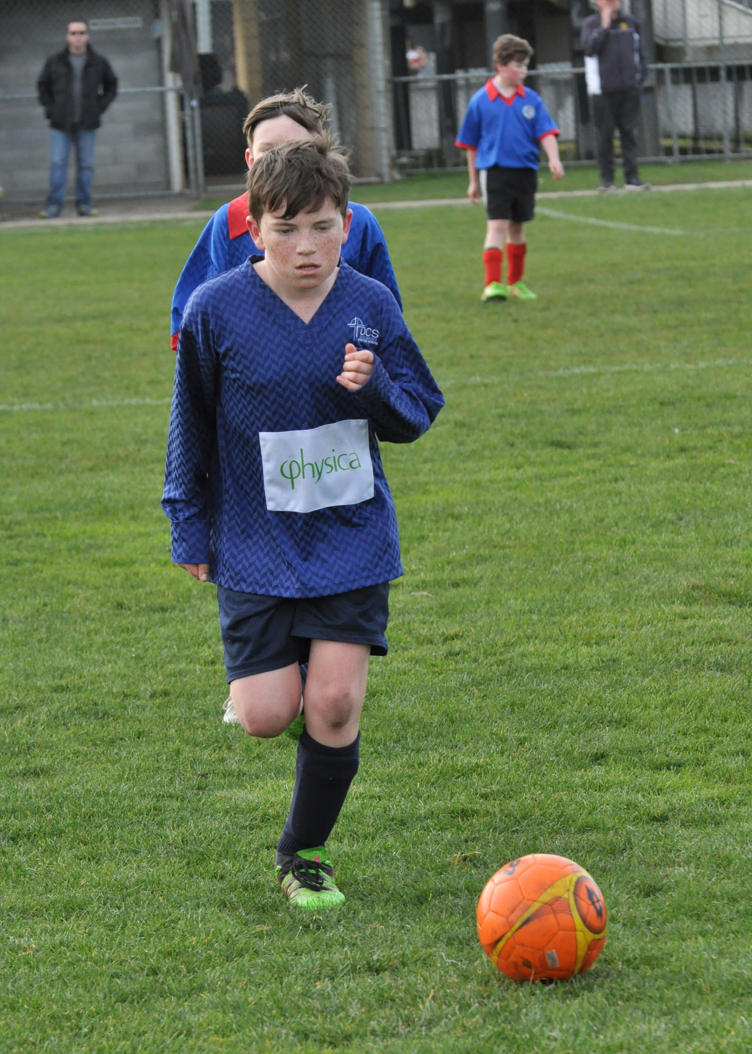 27 - 2016 Six A Side