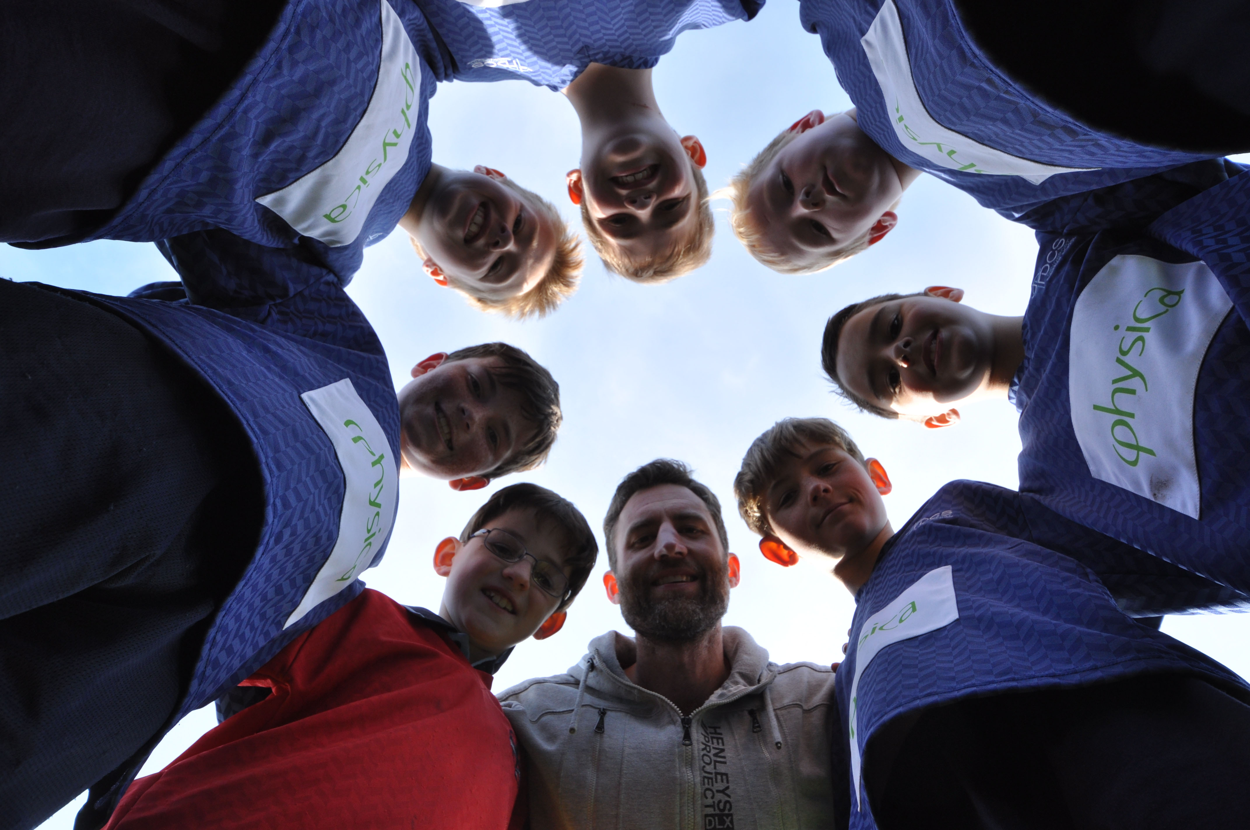12 - 2016 Six A Side