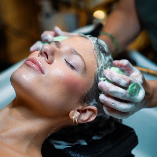 head spa shampoo service with silicone massagers