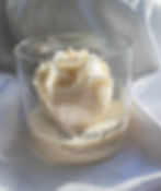 The rose garden candle
