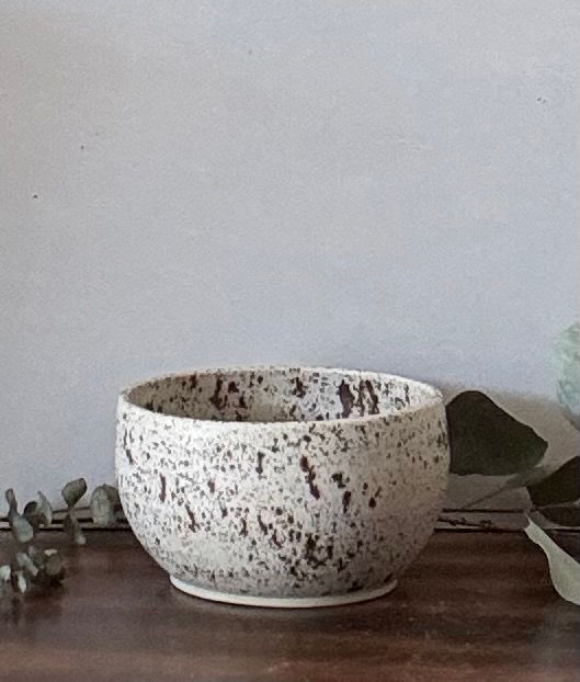 Thumbnail: Bowl Set in Quail Egg