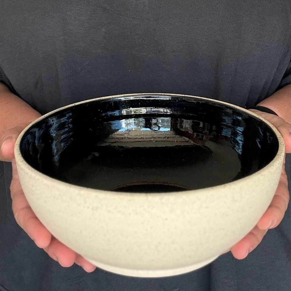 Thumbnail: Shallow Bowl in Speckled Black