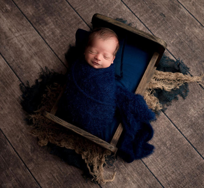 Newborn Photographer