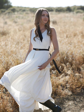 LIVVIA / A-list Nation