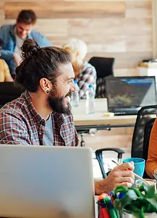 Professionnels productifs au travail