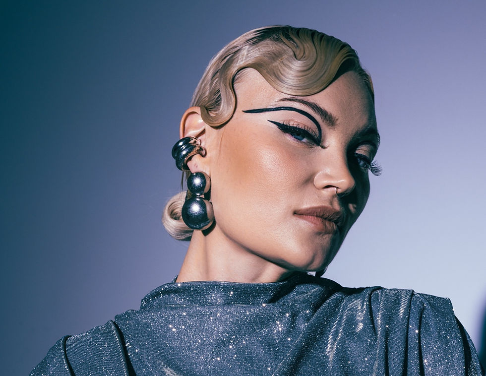 Alana Hil releases stunning new EP 'Diaries of a Common Woman' alongside video for 'In Between'