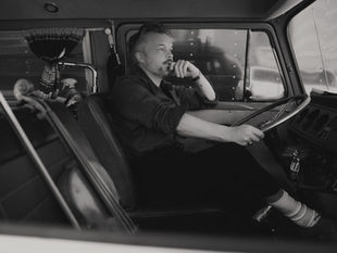 The Tallest Man On Earth returns with new single 'Colors'