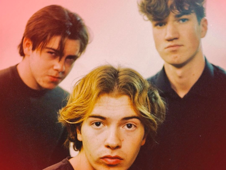Sunday Smoke return with reflective new single ‘My Guess Is No’