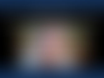 微笑むエリザベス・マーフィーさんへのインタビュー