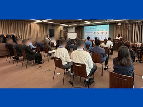 ユーソナー株式会社様、新入社員のみなさまがセッションを受講されている様子。