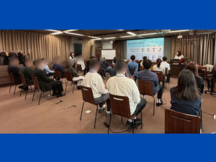 ユーソナー株式会社様、新入社員のみなさまがセッションを受講されている様子。