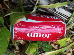Lata de alumínio