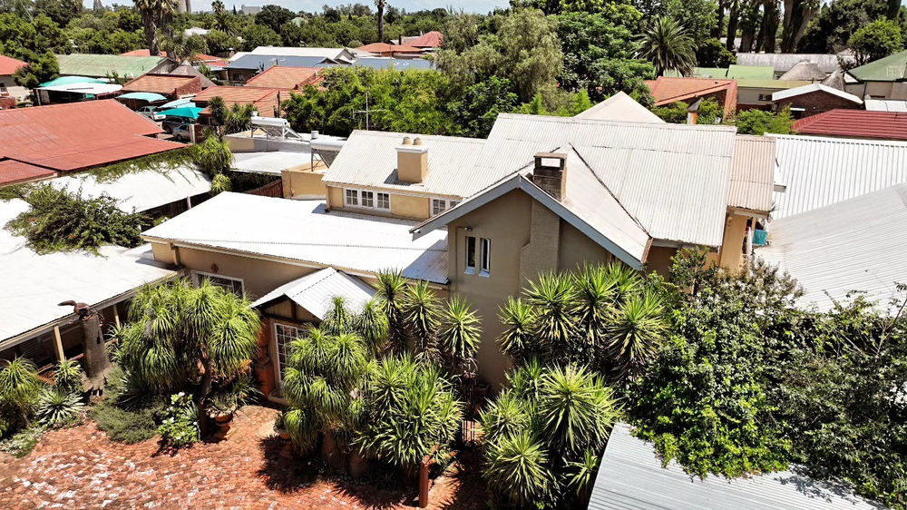 Eiendomme te Koop, Ideal vir Gastehuis/ Student huis. The GoTo Guy