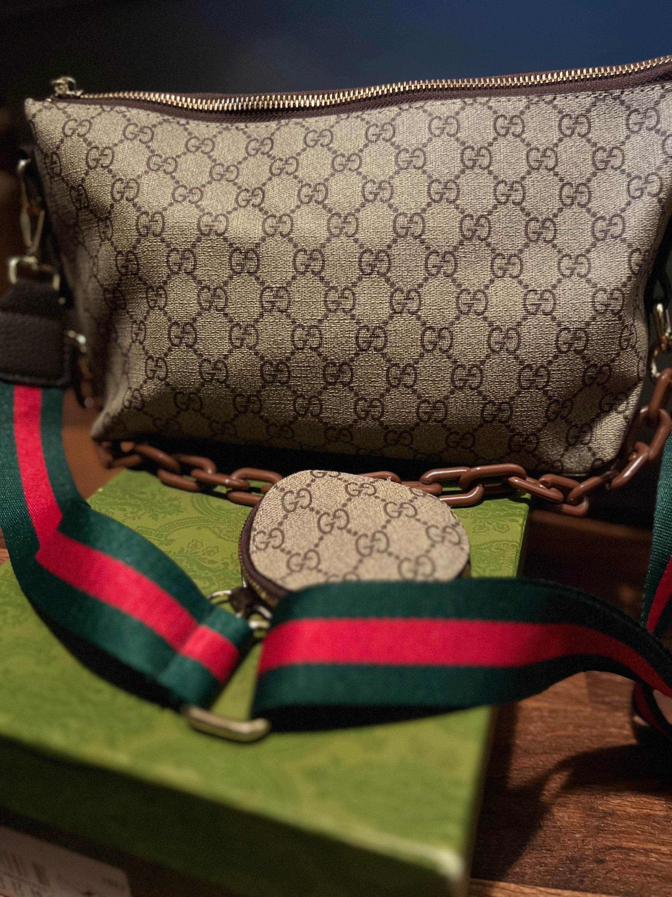 GG Crossbody Medy