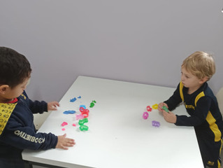 Brincando com massinha