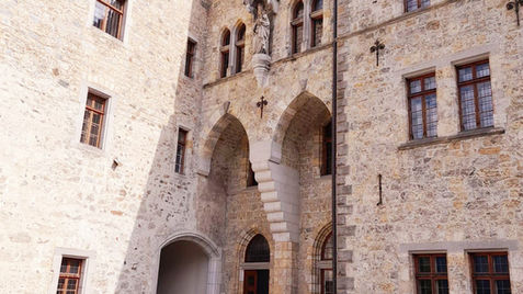 Festliche Hochzeitsfeier im Schloss Fischhorn in Bruck