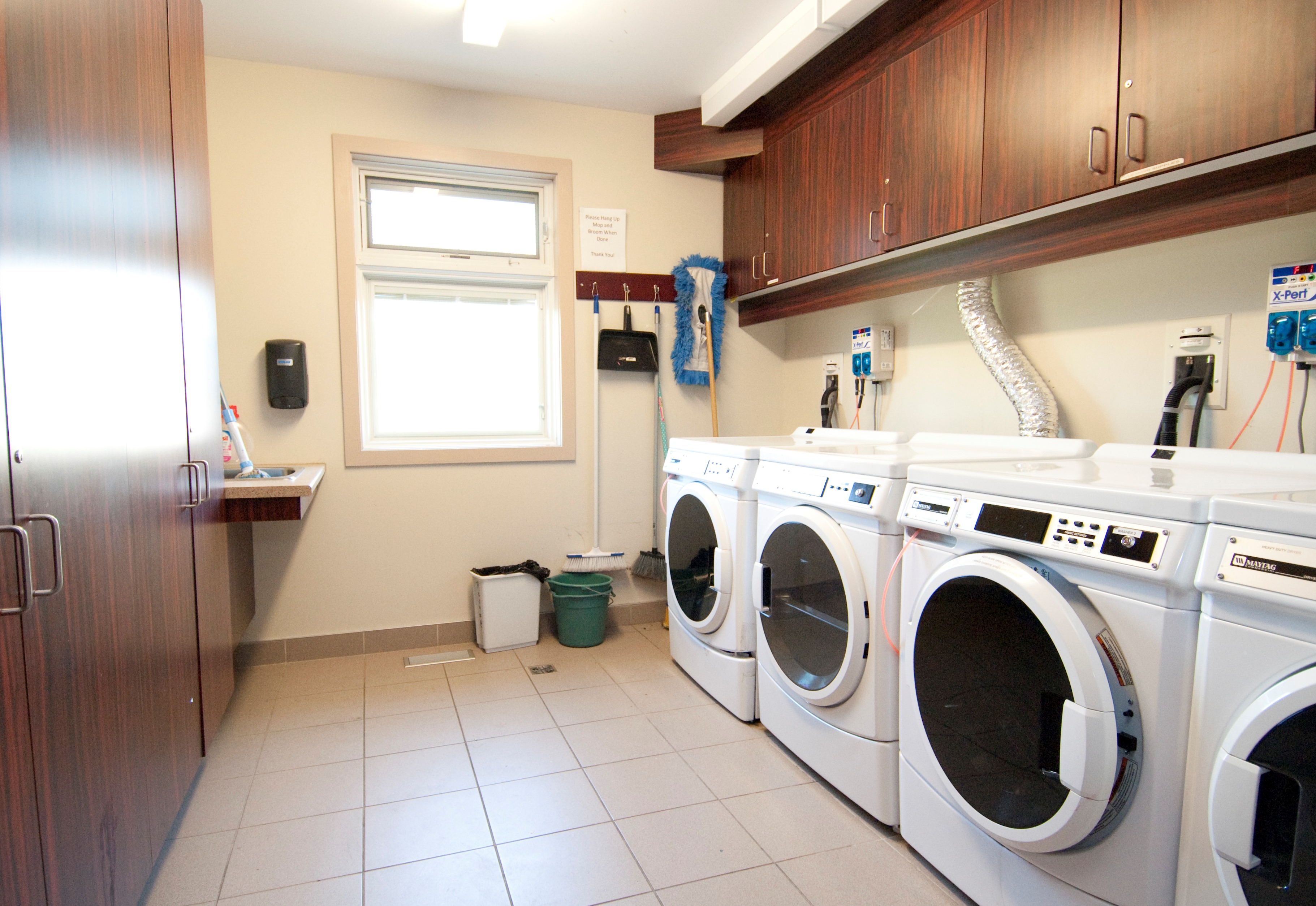 IHO laundry room