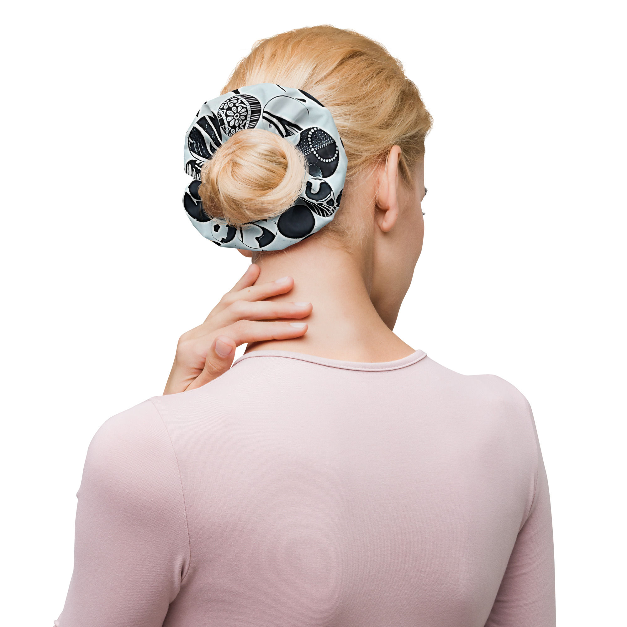 Black and White Echo Recycled Scrunchie