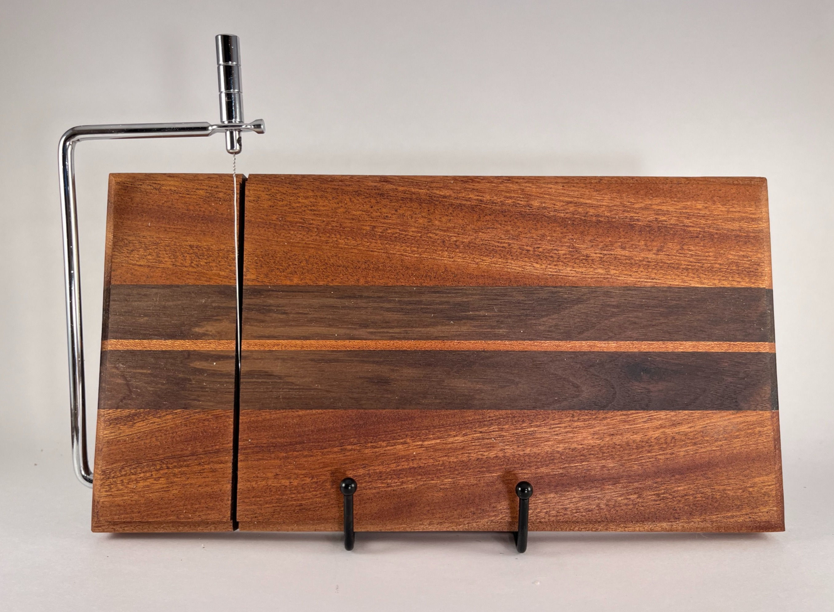 CB3 Cheese Board with Slicer