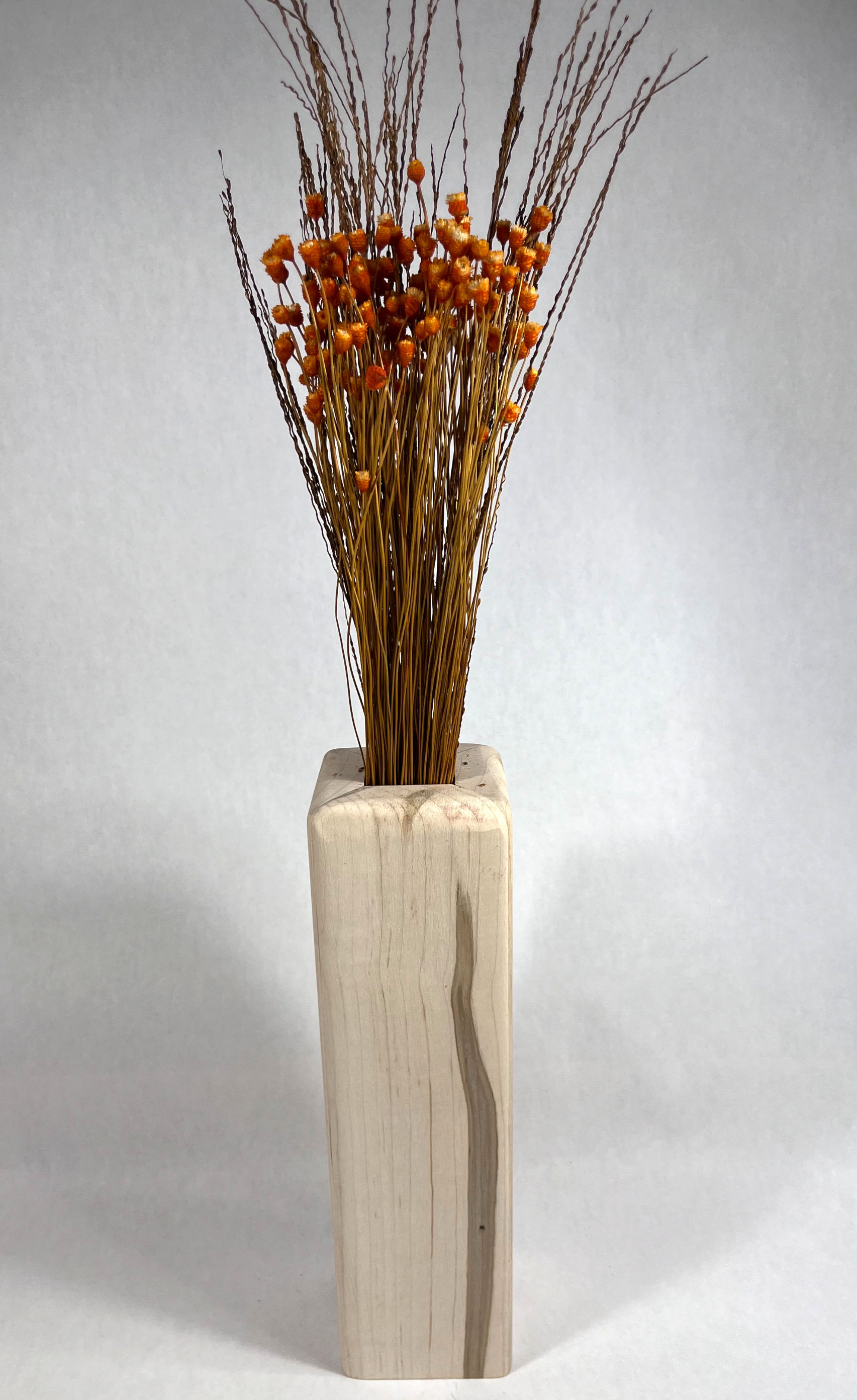WV 21 Wooden Vase for Straw Flowers
